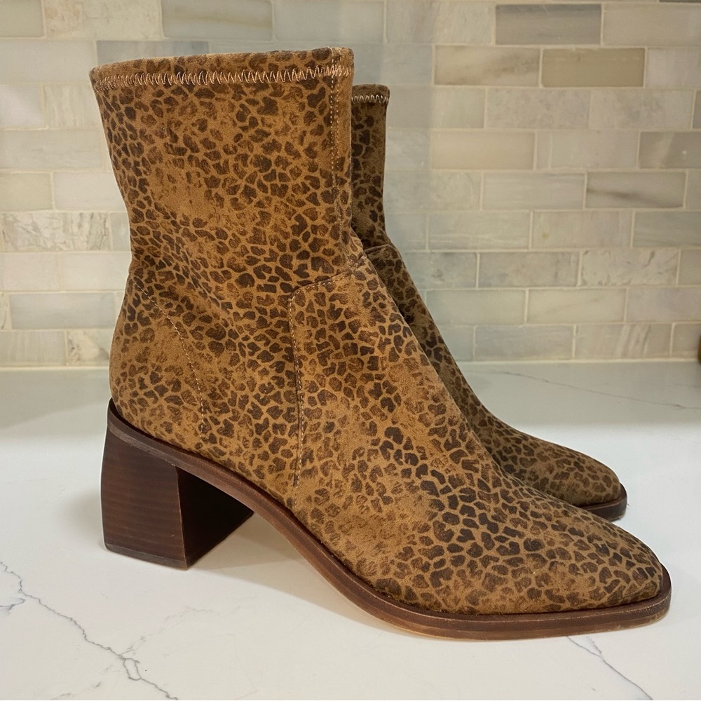 Dolce Vita Women’s Indiga ankle boot size 9